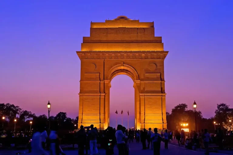 New-Delhi-India-War-Memorial-arch-Sir_11zon